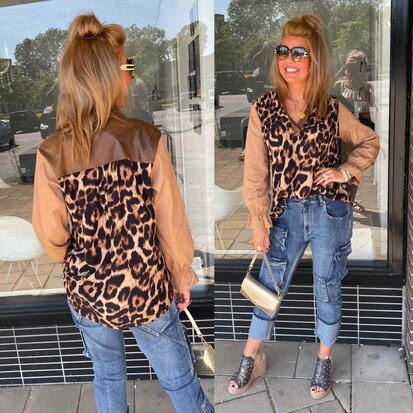 CHICA leopard blouse 