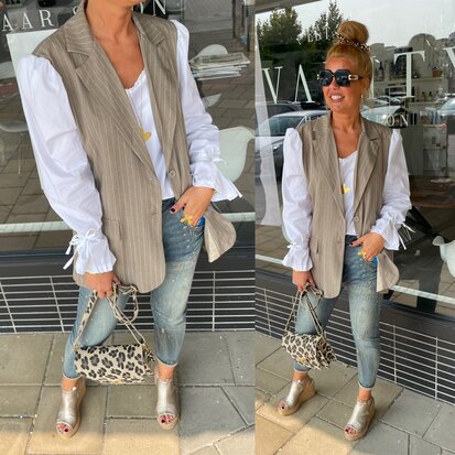 Krijtstreep blazer met mouw taupe