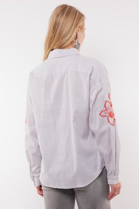 C&S Lorraine blouse