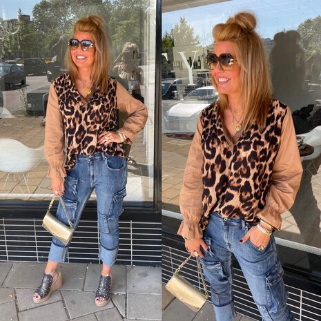 CHICA leopard blouse 