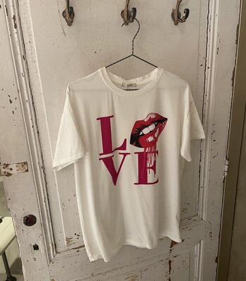 T-SHIRT LOVE kersen lips